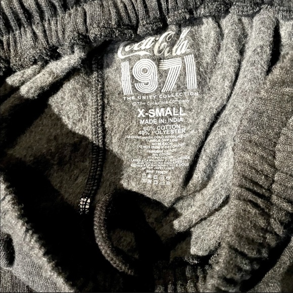 NWT Pac Sun's Desert Dreamer Coca-Cola Rainbow Unisex Exclusive Black Sweatpants - Picture 4 of 8